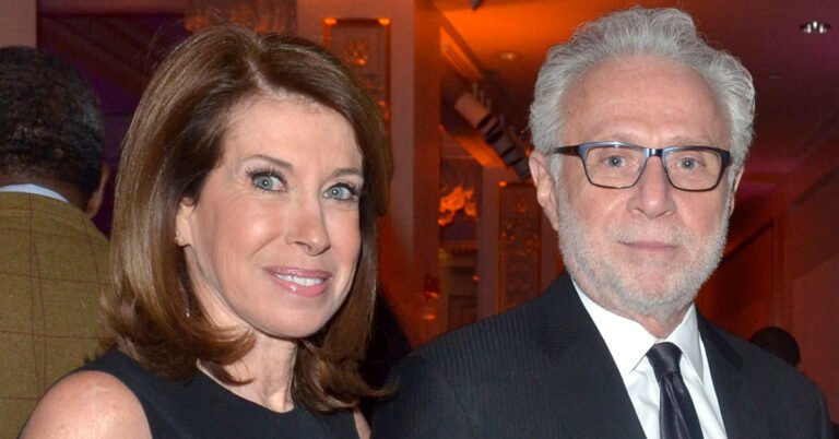 Lynn Greenfield Wolf Blitzer Wife Photo, Daughter, Family